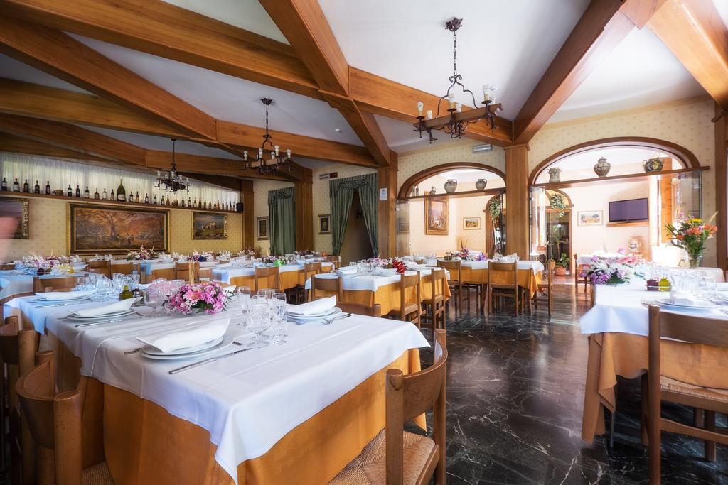 Hotel La Rosa Ronta Εξωτερικό φωτογραφία