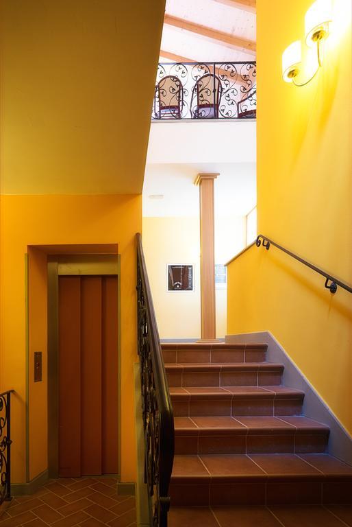 Hotel La Rosa Ronta Εξωτερικό φωτογραφία