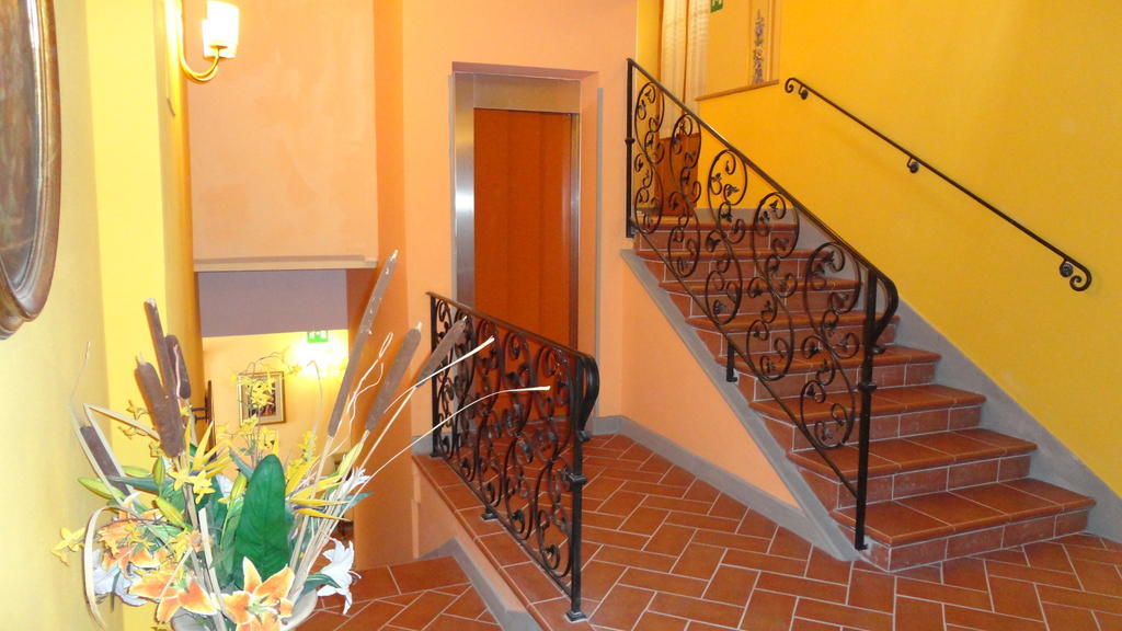 Hotel La Rosa Ronta Εξωτερικό φωτογραφία