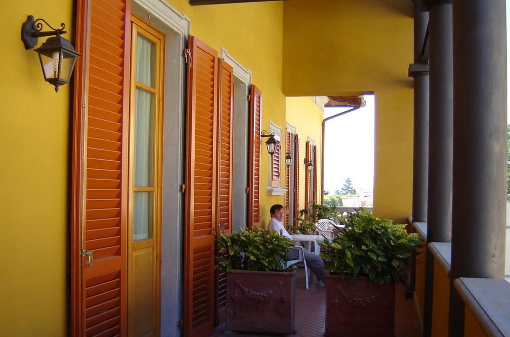 Hotel La Rosa Ronta Δωμάτιο φωτογραφία